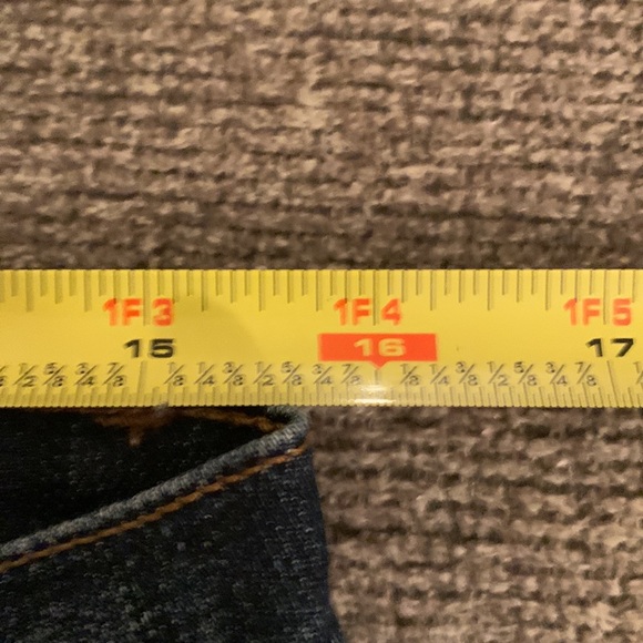 J Brand Jeans - Picture 7 of 9